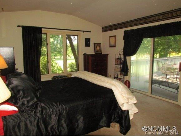 990 Club Road - Photo 10