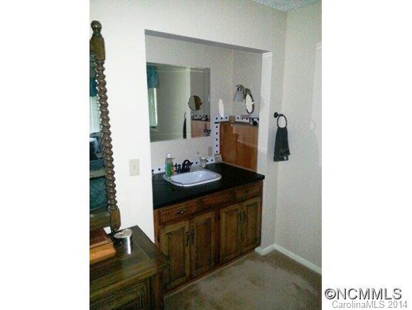 125 Mountain Laurel Lane - Photo 11