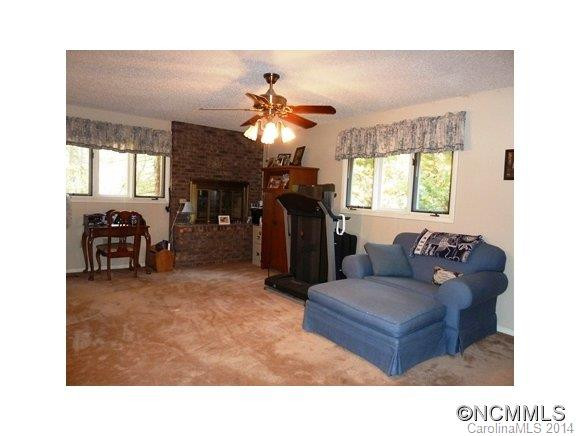 125 Mountain Laurel Lane - Photo 10