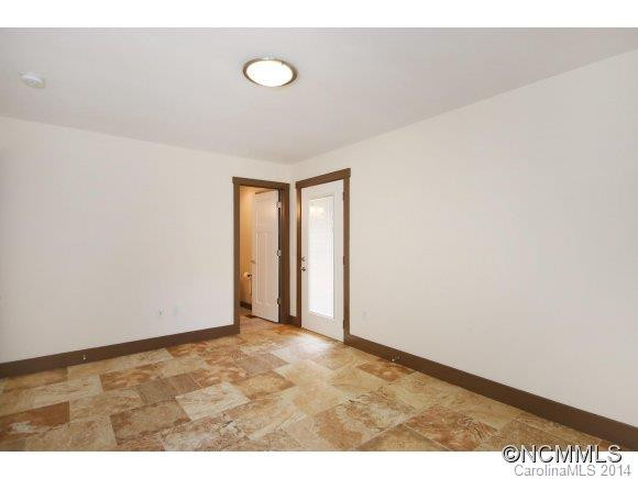 285 Foxcroft Drive - Photo 13