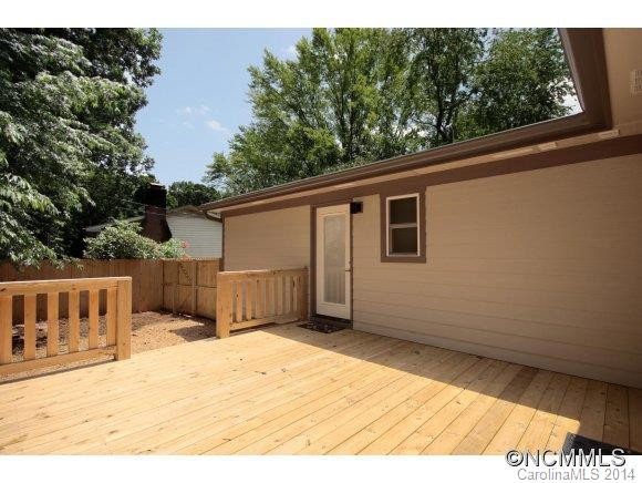 285 Foxcroft Drive - Photo 15