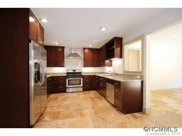285 Foxcroft Drive - Photo 4