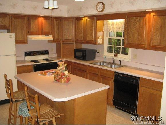 927 Skyuka Road - Photo 7