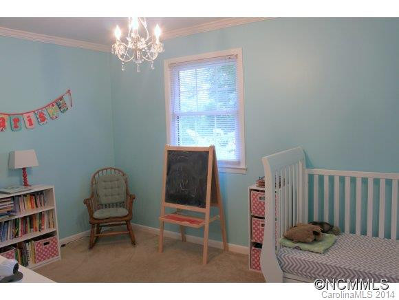 107 Summerglen Drive - Photo 5