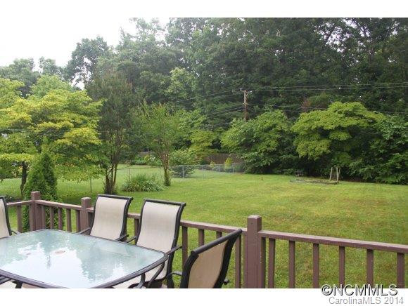 107 Summerglen Drive - Photo 7