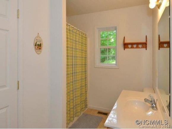 230 MORNING SUN LANE - Photo 10