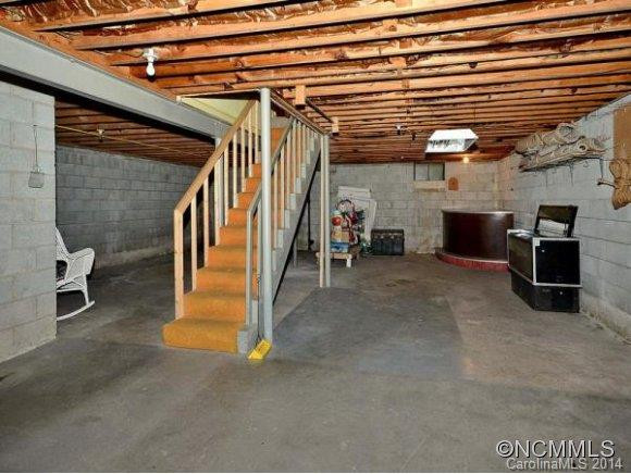 9 PASADENA STREET - Photo 11