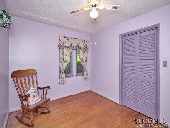 9 PASADENA STREET - Photo 7