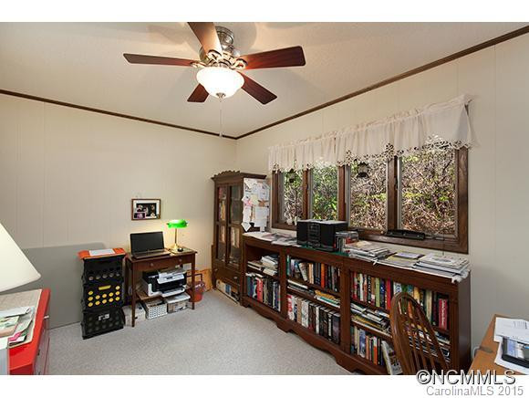 213 Oriole Road - Photo 6