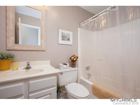 213 Oriole Road - Photo 10