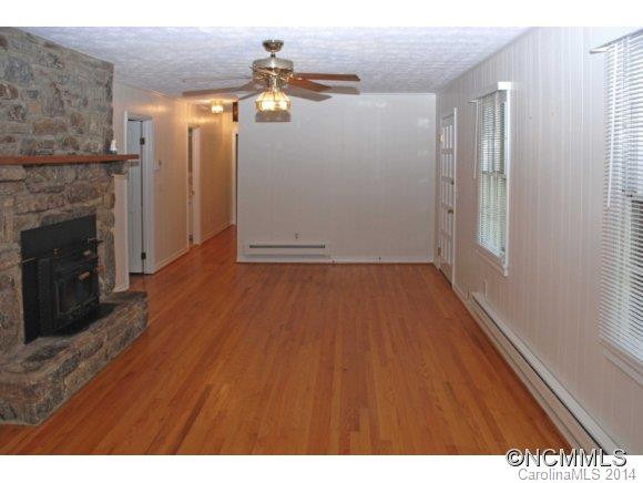 408 Azalea Drive - Photo 5