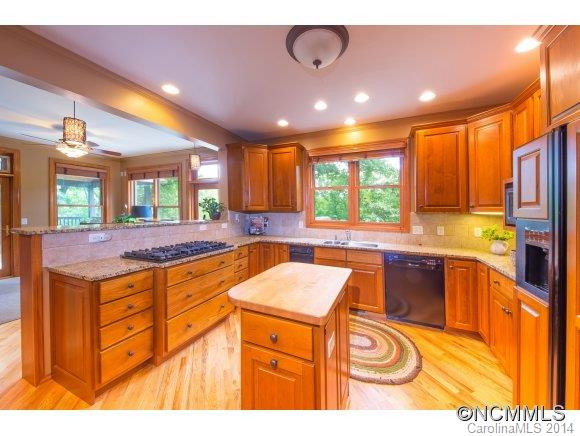 614 Fairway Drive - Photo 9