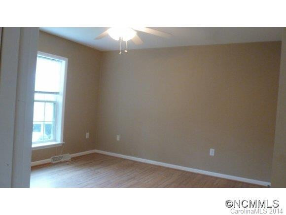 349 Hamer Avenue - Photo 12