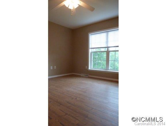 349 Hamer Avenue - Photo 14