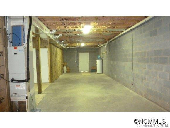 349 Hamer Avenue - Photo 17