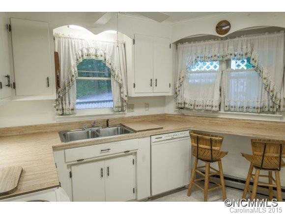 152 Woodland Road - Photo 11