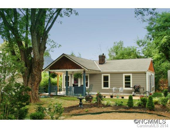 25 Woodlawn Ave