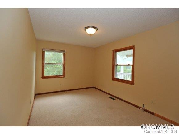24 Cove Court - Photo 11