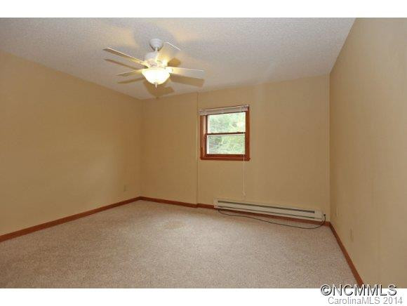 24 Cove Court - Photo 12