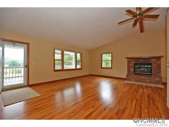 24 Cove Court - Photo 4