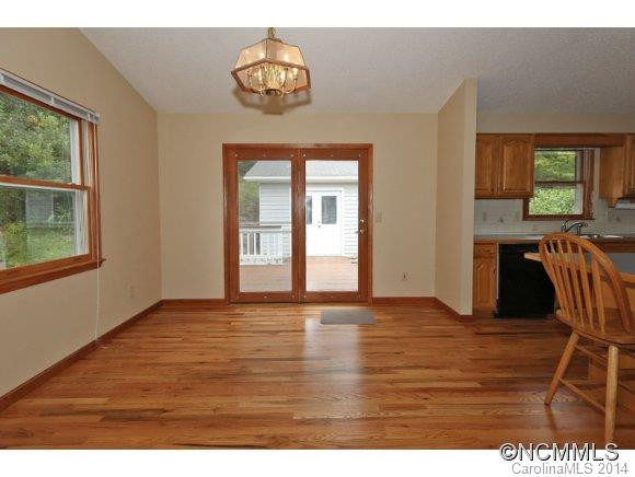 24 Cove Court - Photo 8
