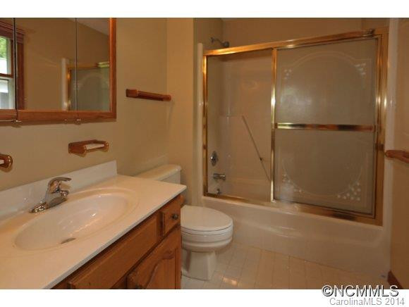 24 Cove Court - Photo 10