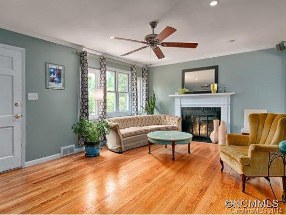 11 Clearbrook Road - Photo 2