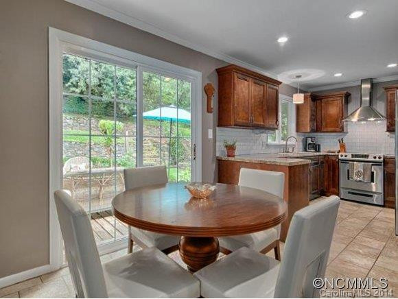 11 Clearbrook Road - Photo 3
