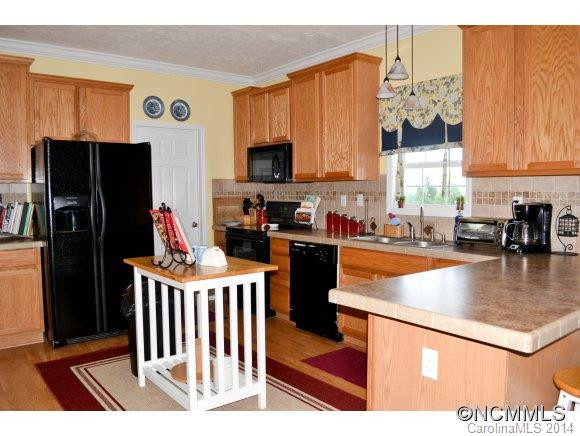 170 Pineneedle Lane - Photo 7