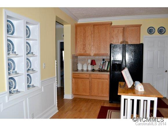 170 Pineneedle Lane - Photo 8