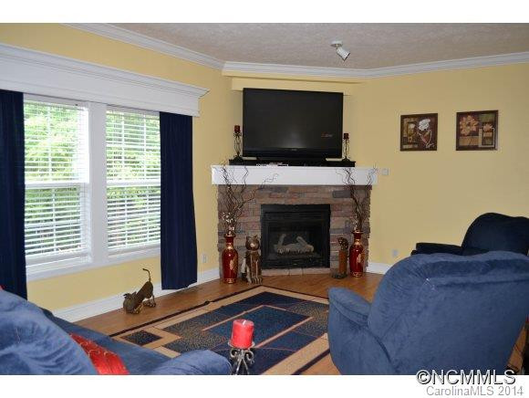 170 Pineneedle Lane - Photo 10