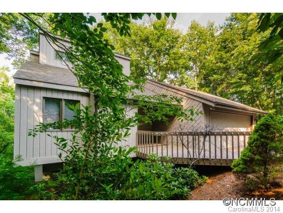 19 Cedarwood Trl