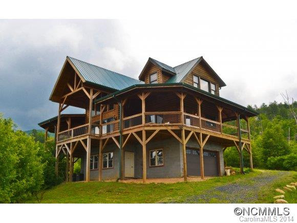 103 Sir Winston Way