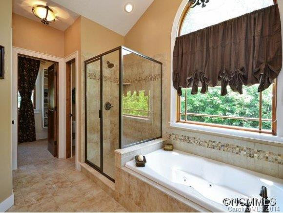 39 VILLAGE POINTE LANE - Photo 13