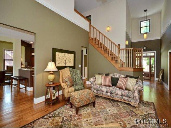 39 VILLAGE POINTE LANE - Photo 5