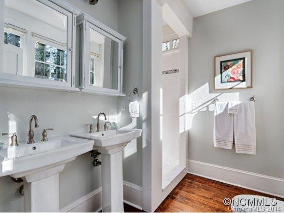 43 LOWELL ST. - Photo 12