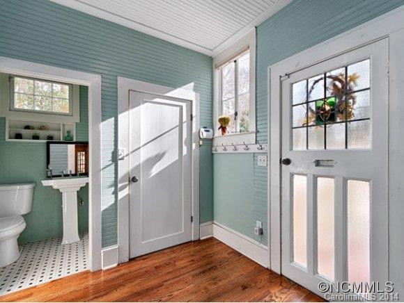 43 LOWELL ST. - Photo 8