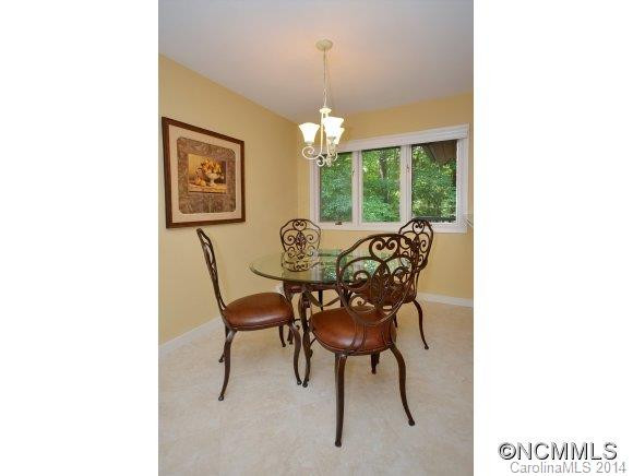 665 Campbell Drive - Photo 12
