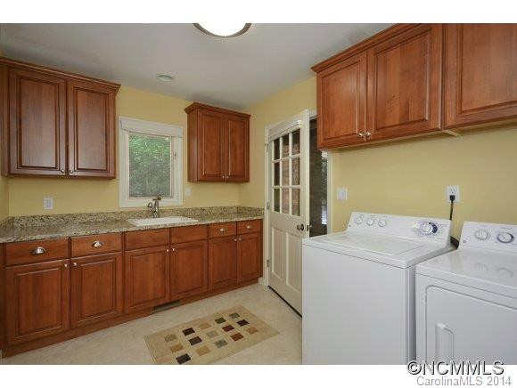 665 Campbell Drive - Photo 13