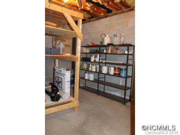 665 Campbell Drive - Photo 23