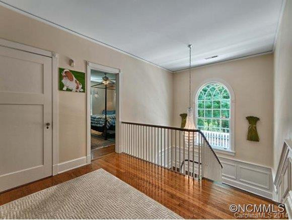328 VANDERBILT ROAD - Photo 12
