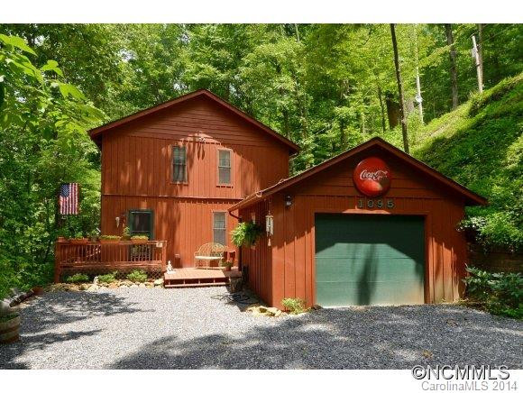 1095 Countryside Drive