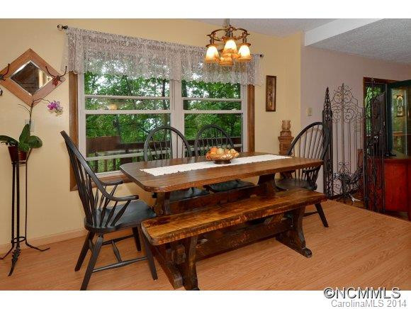 1095 Countryside Drive - Photo 5