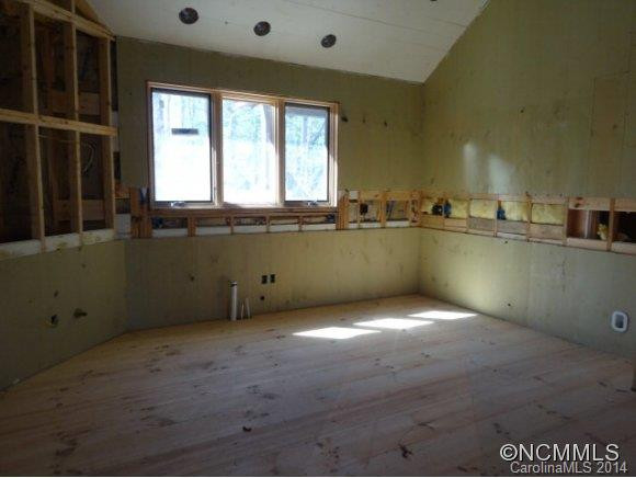 280 Eucalyptus Drive - Photo 3