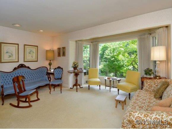 1309 VALMONT DRIVE - Photo 4