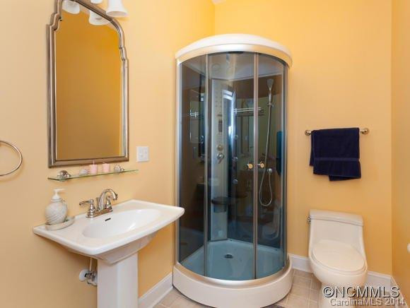 743 Streamside Drive - Photo 15