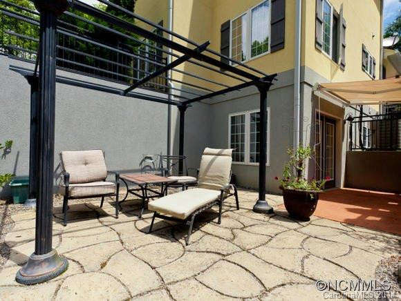743 Streamside Drive - Photo 16