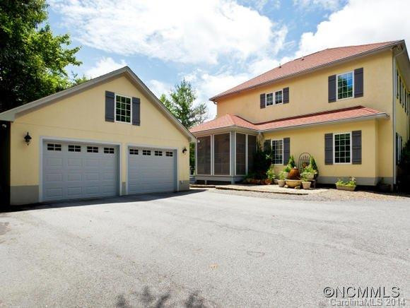 743 Streamside Drive - Photo 17