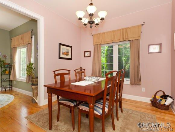743 Streamside Drive - Photo 8