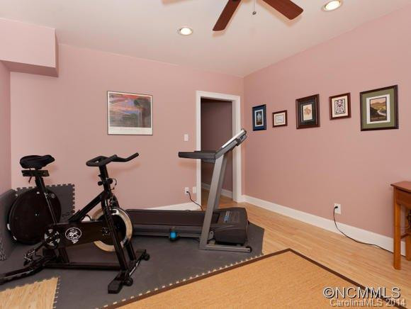 743 Streamside Drive - Photo 10